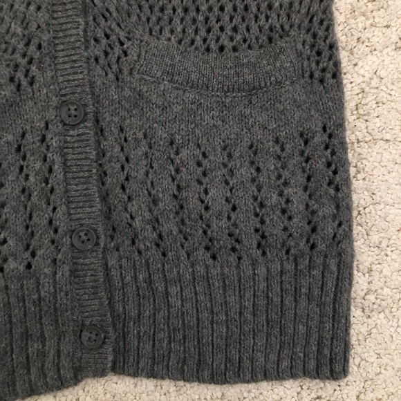 Aeropostale Grey Cardigan Size Small - Picture 3 of 5